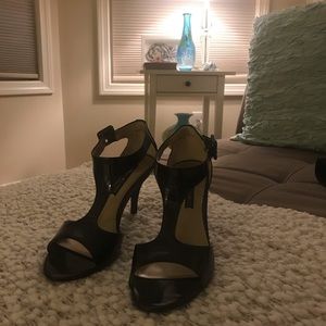 Black Bandolino Patent Heels